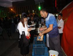 Çığlık, iftarda halkla buluştu